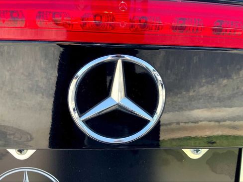 Used 2019 Mercedes-Benz SLC 300 image 27