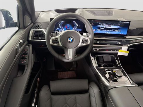New 2026 BMW X5 xDrive40i w/ M Sport Package AWD/4WD image 24