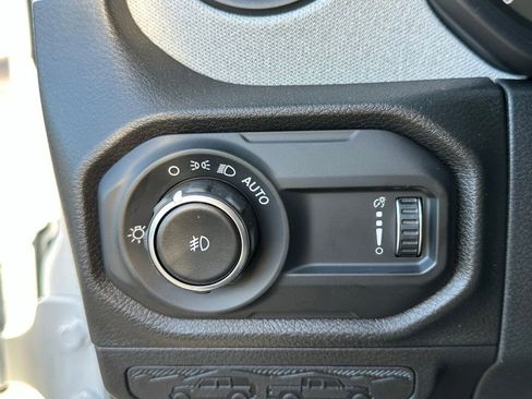 New 2025 Jeep Wrangler Sport S image 30