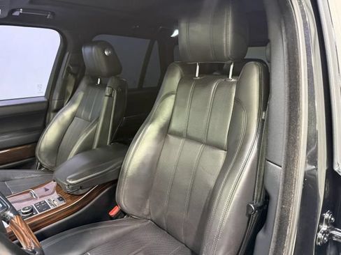 Used 2014 Land Rover Range Rover Supercharged AWD/4WD image 23