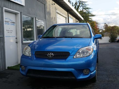 Used 2008 Toyota Matrix XR image 2