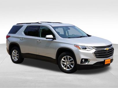 Used 2020 Chevrolet Traverse LT w/ Driver Confidence II Package