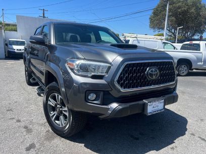 Used 2018 Toyota Tacoma TRD Sport w/ Technology Package