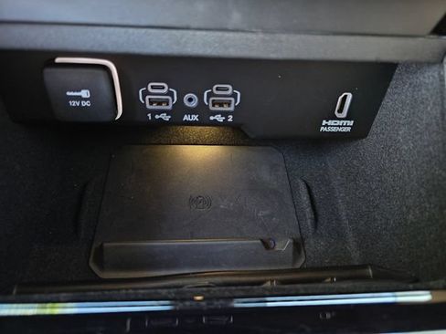 Certified 2023 Jeep Grand Wagoneer Series III AWD/4WD image 21
