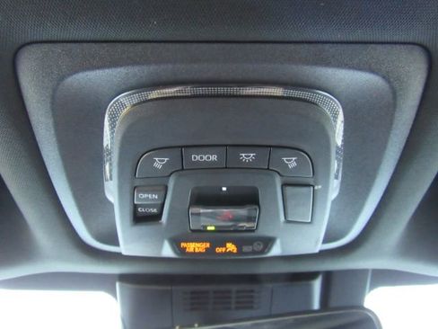 Used 2023 Toyota bZ4X Limited image 53