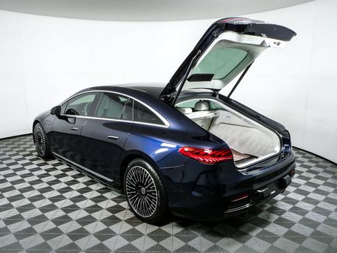 Used 2022 Mercedes-Benz EQS 580 4MATIC Sedan image 35