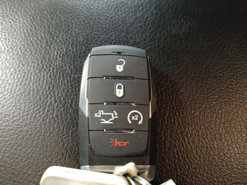Used 2022 RAM 1500 Big Horn RWD image 32