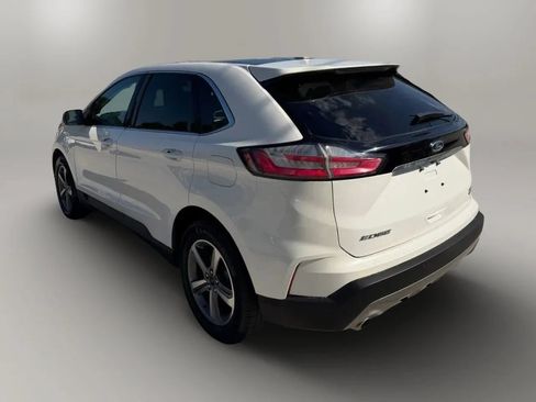 Used 2020 Ford Edge SEL w/ Convenience Package AWD/4WD image 5