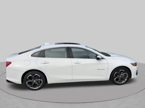Used 2024 Chevrolet Malibu LT FWD image 7
