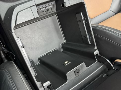 Used 2022 Chevrolet Silverado 1500 High Country image 28