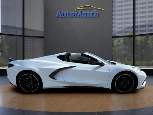 Used 2023 Chevrolet Corvette Stingray w/ Z51 Performance Package image 10
