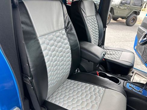 Used 2015 Jeep Wrangler Unlimited Sport w/ Quick Order Package 24S image 28