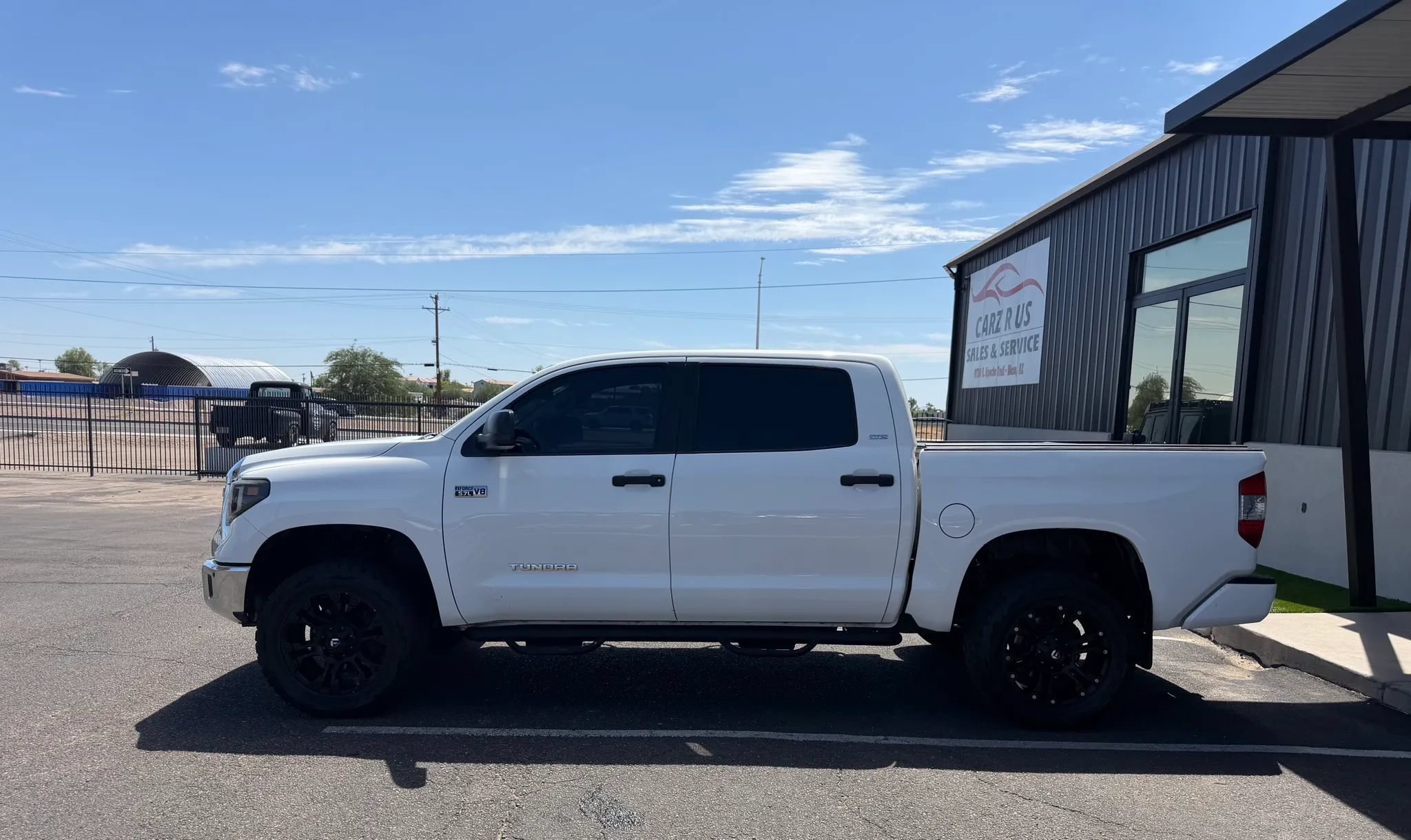 Used 2016 Toyota Tundra SR5 w/ SR5 Upgrade Package RWD image 3