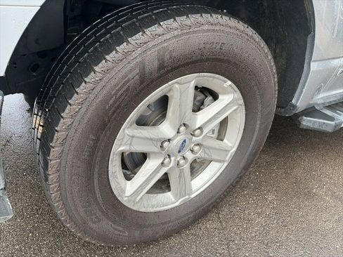 Certified 2024 Ford F150 XLT w/ Mobile Office Package image 6