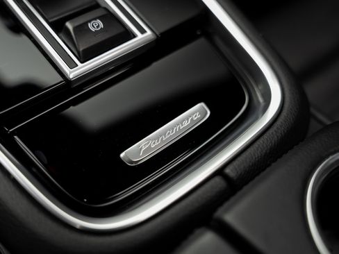 Used 2023 Porsche Panamera 4 AWD/4WD image 55