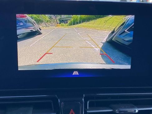 Used 2025 Chevrolet TrailBlazer ACTIV w/ Driver Confidence Package image 25