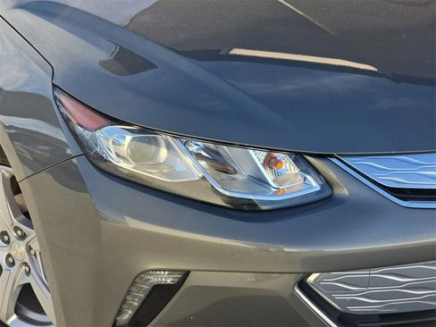 Used 2017 Chevrolet Volt LT image 32