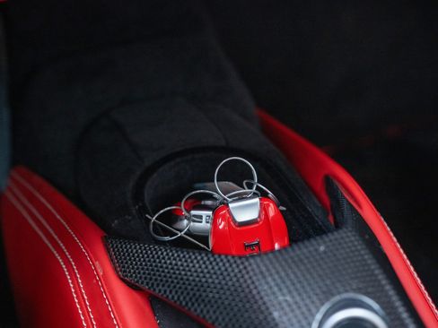 Used 2017 Ferrari 488 Spider RWD image 45