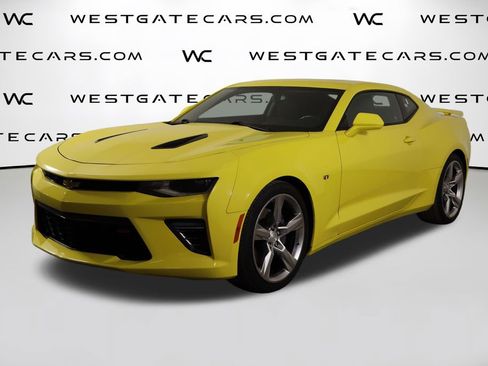 Used 2017 Chevrolet Camaro SS image 1