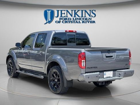 Used 2019 Nissan Frontier SV w/ Value Truck Package RWD image 13