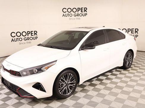 Used 2022 Kia Forte GT-Line w/ GT-Line Premium Package FWD image 10