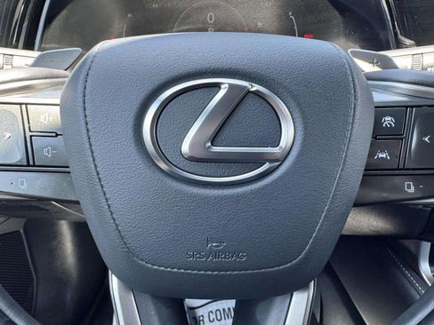 Used 2024 Lexus RX 350 AWD w/ Convenience Package image 28