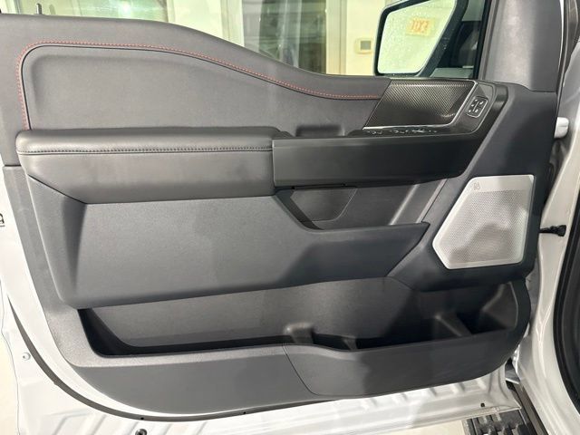 Used 2025 Ford F150 Raptor AWD/4WD image 15