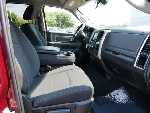 Used 2019 RAM 1500 Warlock AWD/4WD image 15