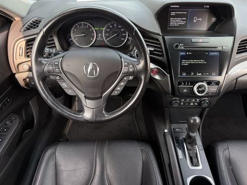 Used 2020 Acura ILX FWD image 11
