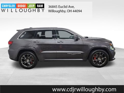 Used 2015 Jeep Grand Cherokee SRT w/ Luxury Group II AWD/4WD image 4