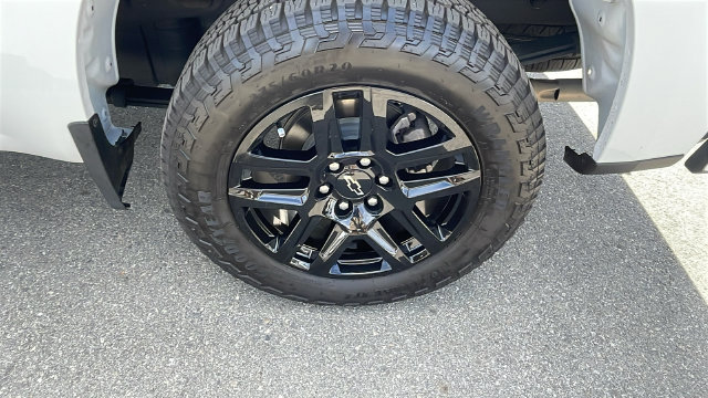 Used 2024 Chevrolet Silverado 1500 RST w/ Convenience Package II AWD/4WD image 31