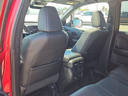 Used 2024 Honda Passport Black Edition image 21