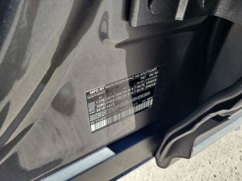 Certified 2026 Mercedes-Benz GLB 250 image 31