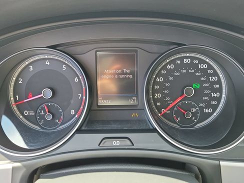 Used 2019 Volkswagen Atlas SE FWD image 28