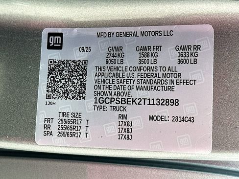 Used 2026 Chevrolet Colorado W/T w/ WT Convenience Package II image 27