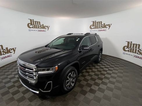 Certified 2023 GMC Acadia SLE w/ Driver Convenience Package image 4