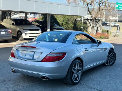 Used 2014 Mercedes-Benz SLK 350 image 5