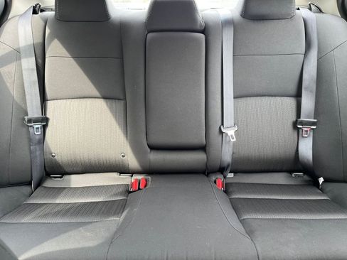 Used 2025 Nissan Altima 2.5 SV image 35