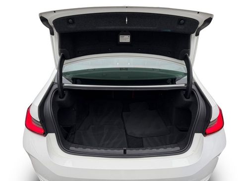 Used 2023 BMW 330i xDrive 330i xDrive w/ Premium Package image 23