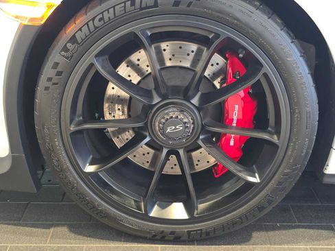 Used 2016 Porsche 911 GT3 RS RWD image 11