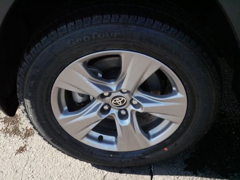 Certified 2024 Toyota RAV4 XLE image 15