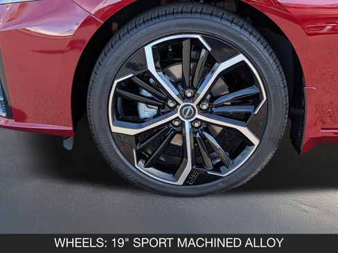 New 2025 Nissan Altima 2.5 SR image 11