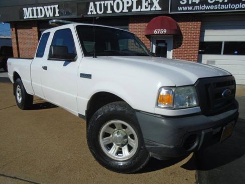 Used 2011 Ford Ranger XL image 2