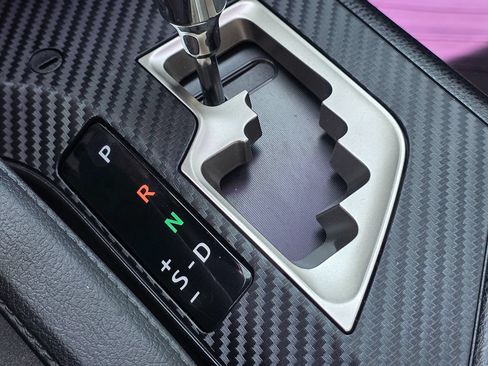 Used 2015 Toyota RAV4 XLE FWD image 43
