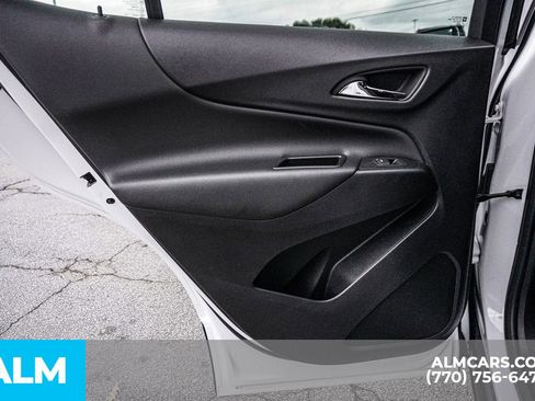 Used 2024 Chevrolet Equinox LT image 58