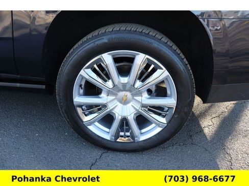 Certified 2023 Chevrolet Suburban High Country image 30