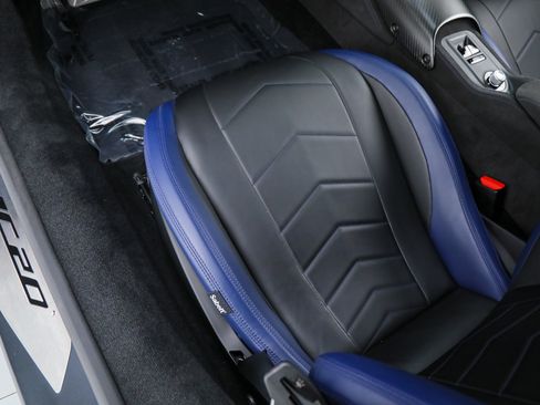 Certified 2022 Maserati MC20 Coupe RWD image 34