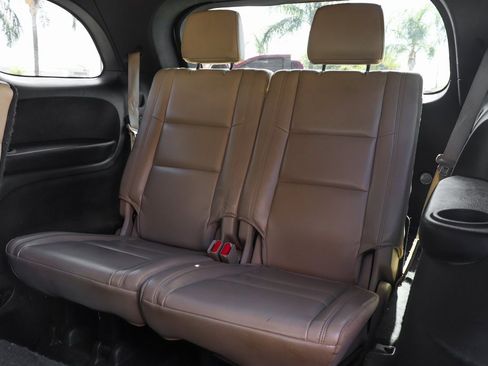 Used 2021 Dodge Durango SXT image 37