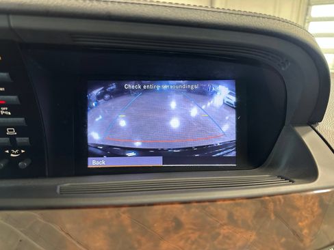 Used 2013 Mercedes-Benz S 550 image 27
