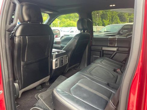 Used 2016 Ford F150 Platinum w/ Equipment Group 701A Luxury AWD/4WD image 28